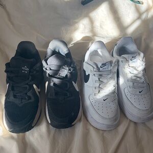 Nike Kids Black and White Sneaker Set